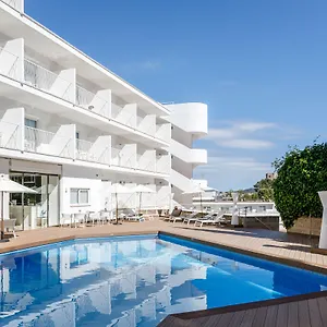 Tora Hotel